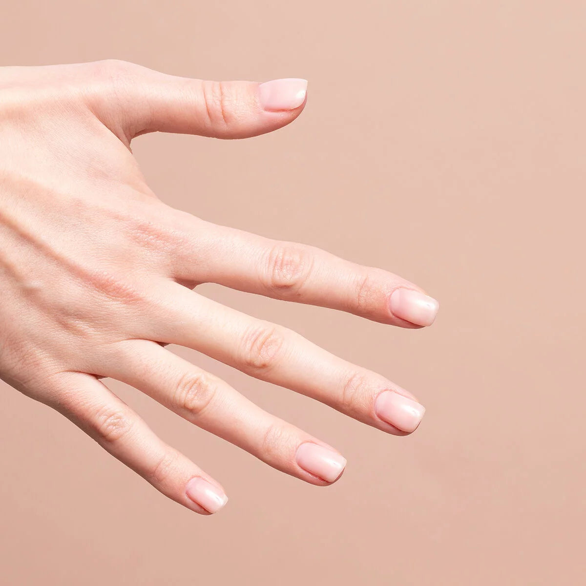 Skin Tone Cover Base - Écru 7 ml-UV Hybrid TOP/BASE-Semilac-NR Kosmetik