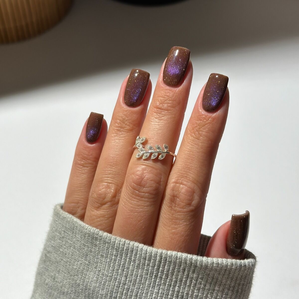 Gelpolish 827 AI Brown - 7 ml-CAT EYE-Semilac-NR Kosmetik