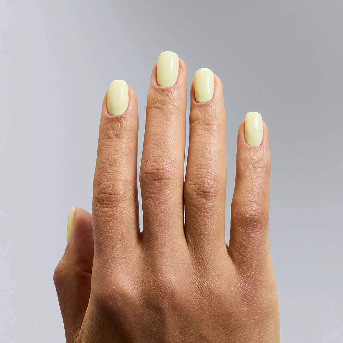 122 Nail Lacquer Butter Yellow - ALM. Neglelak - 9 ml-Neglelak-Semilac-NR Kosmetik
