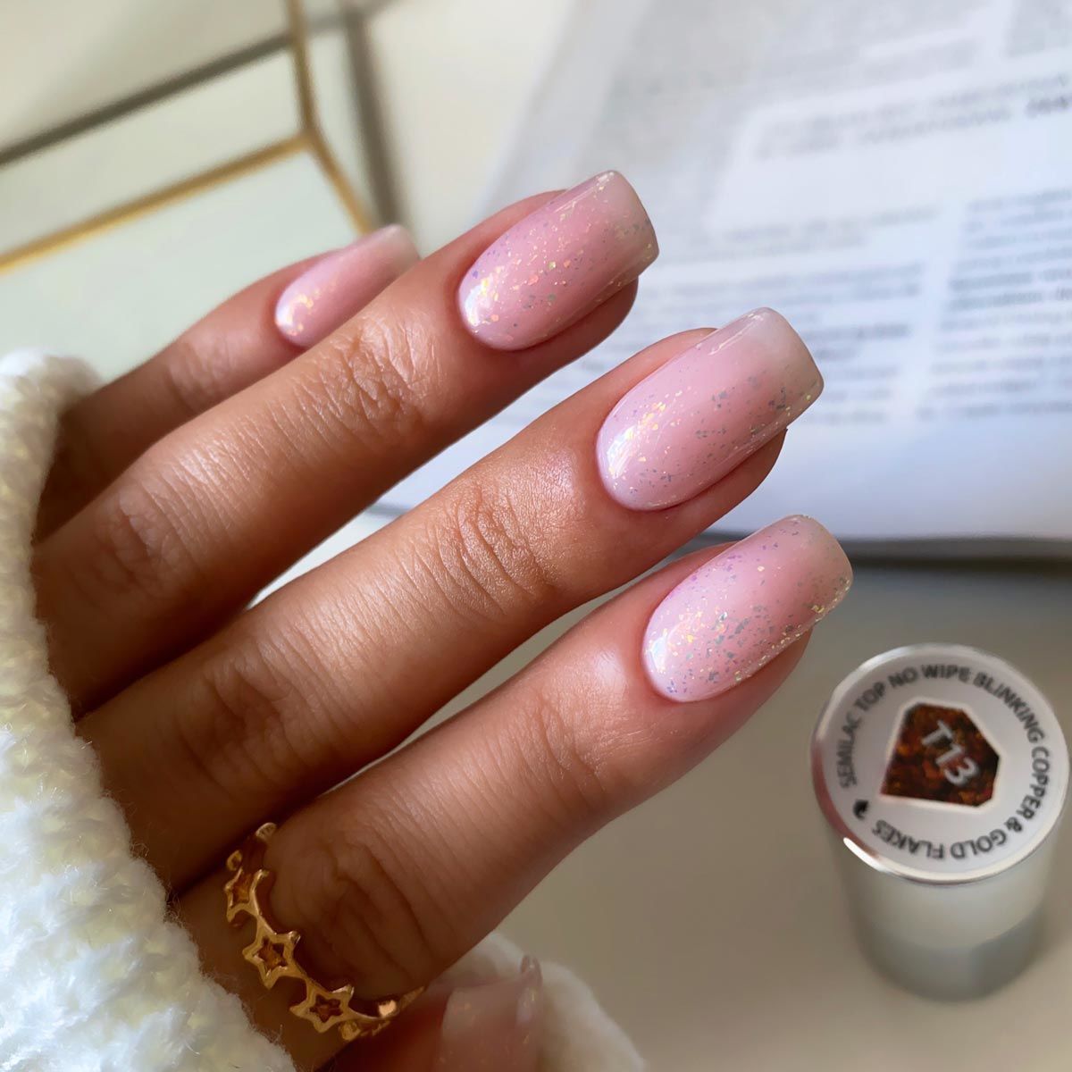 Top No Wipe Blinking T13 - Copper & Gold Flakes - 7 ml-UV Hybrid TOP/BASE-Semilac-NR Kosmetik