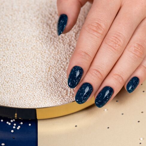 Top No Wipe Blinking T19 - White Sprinkles - 7 ml-UV Hybrid TOP/BASE-Semilac-NR Kosmetik