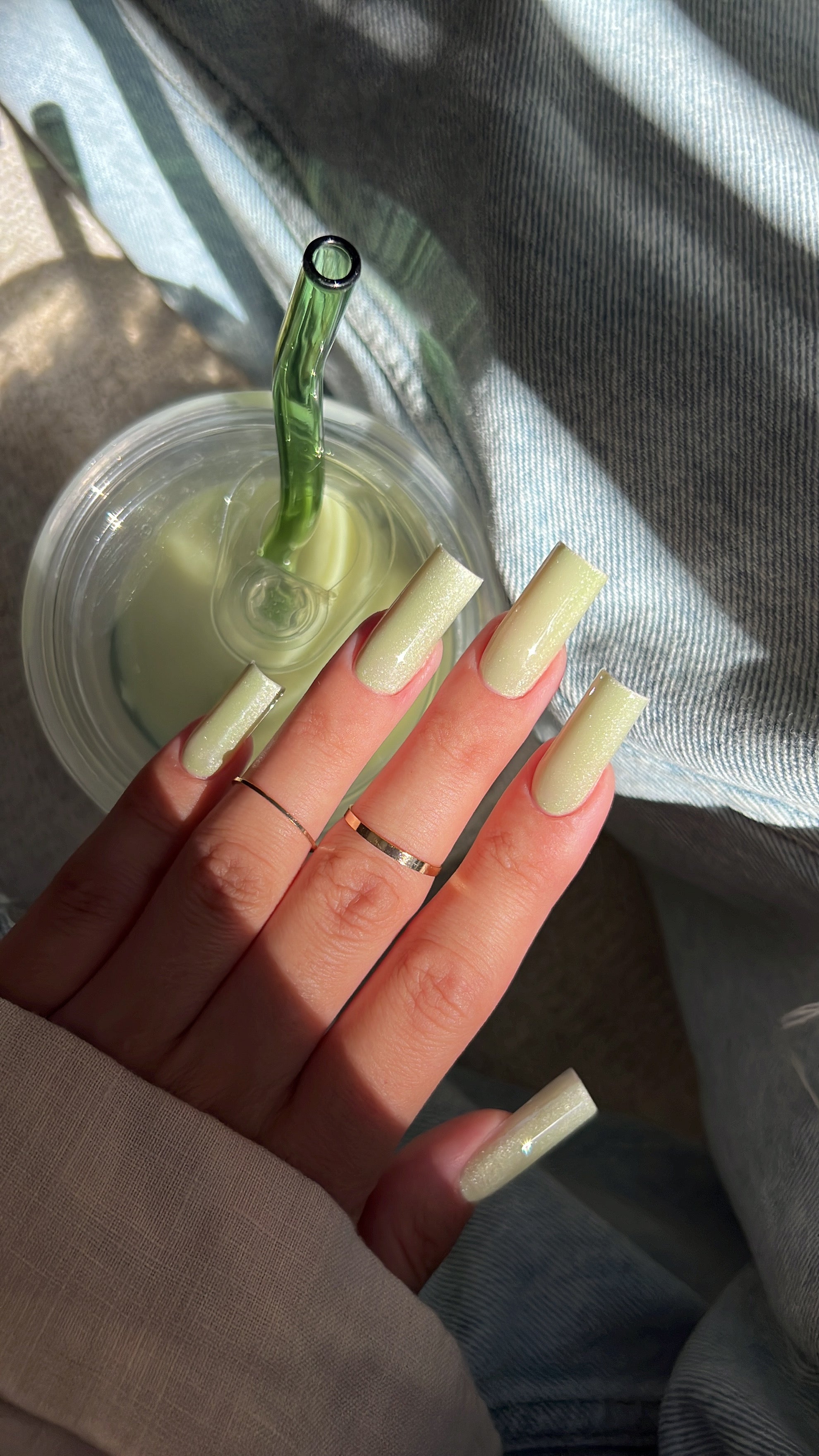 Gelpolish 732 Pistachio Latte Gloss 7 ml -Gelpolish-Semilac-NR Kosmetik