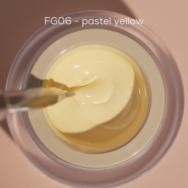 French Manicure Gel Pastel Yellow FG06 - 5 ml